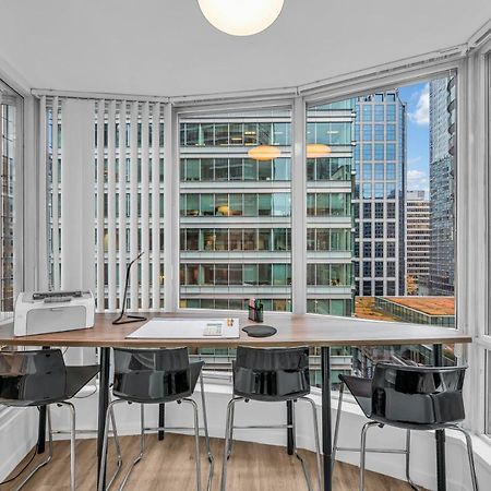 1-Br Condo In Downtown Coal Harbour With Parking And City Views فانكوفر المظهر الخارجي الصورة